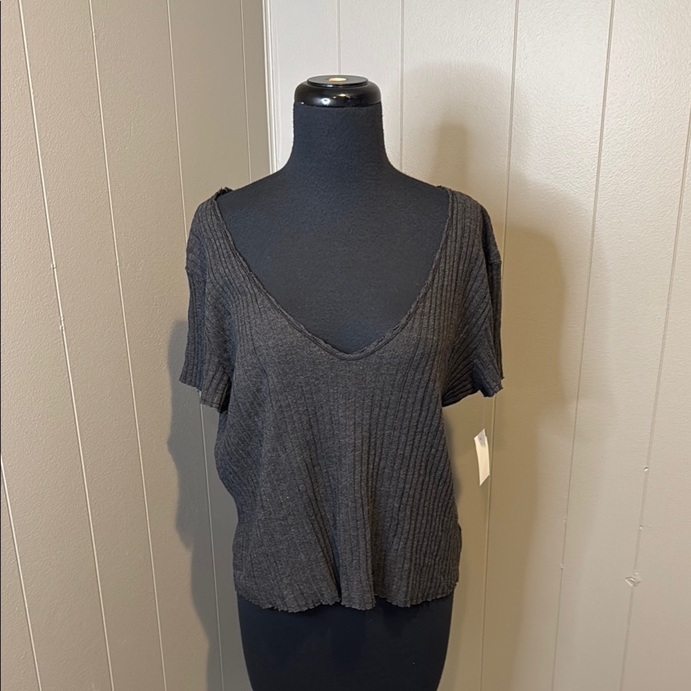 Project Social T Women’s Medium Gray Relaxed Ribbed Blouse V Neck